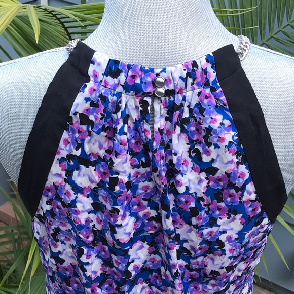 Top - Picture 4 of 6